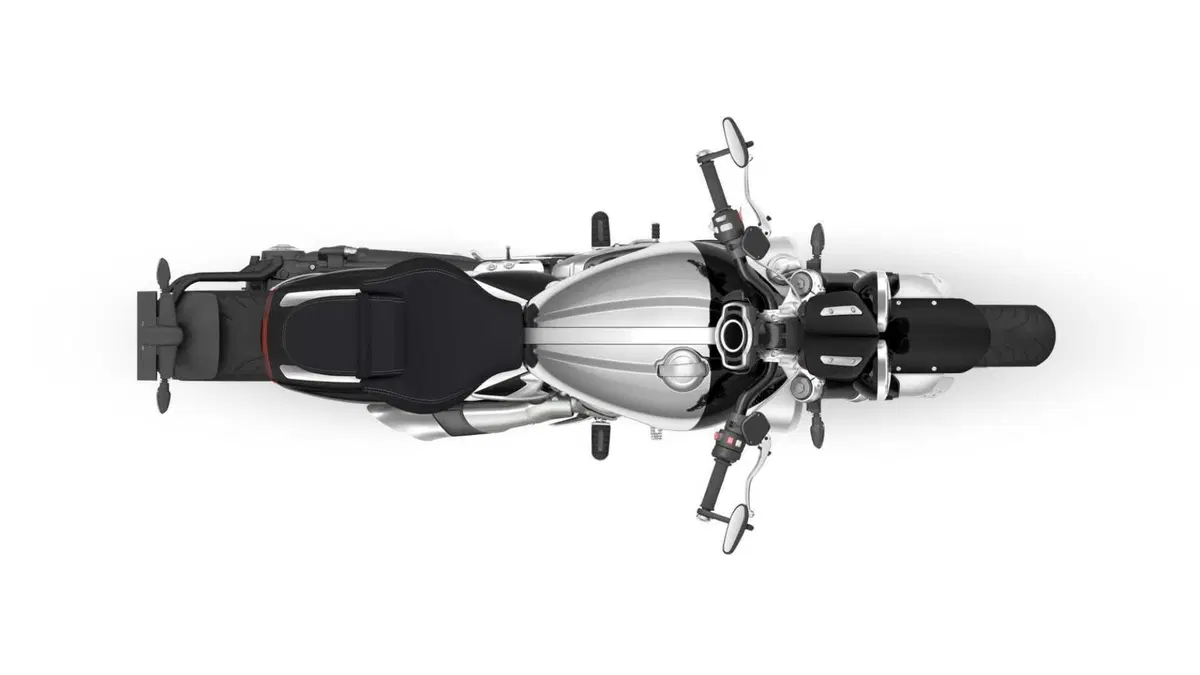 Triumph Rocket 3 Rocket 3 R Chrome Edition (2023) (6)