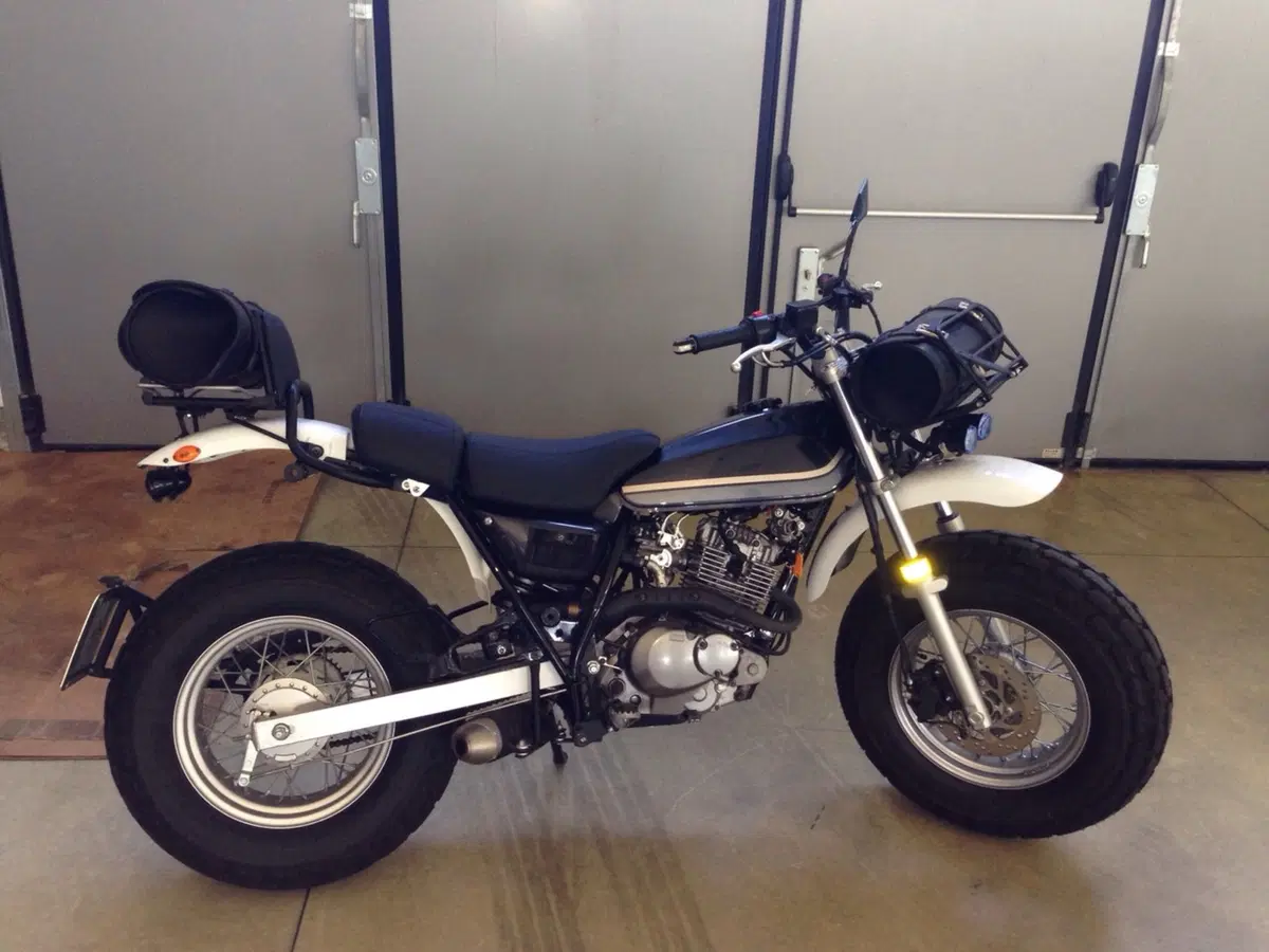 Suzuki Van Van 125 Rebel