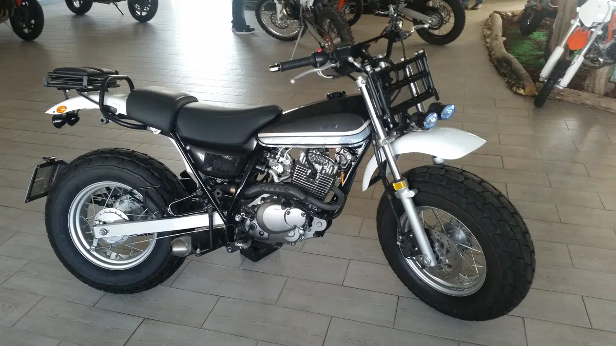 Suzuki Van Van 125 Rebel (5)