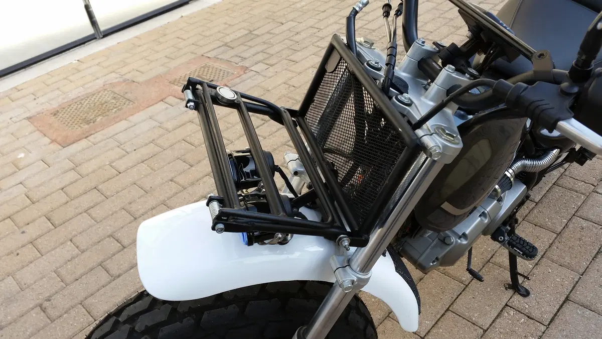 Suzuki Van Van 125 Rebel (6)