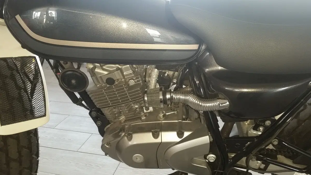 Suzuki Van Van 125 Rebel (8)