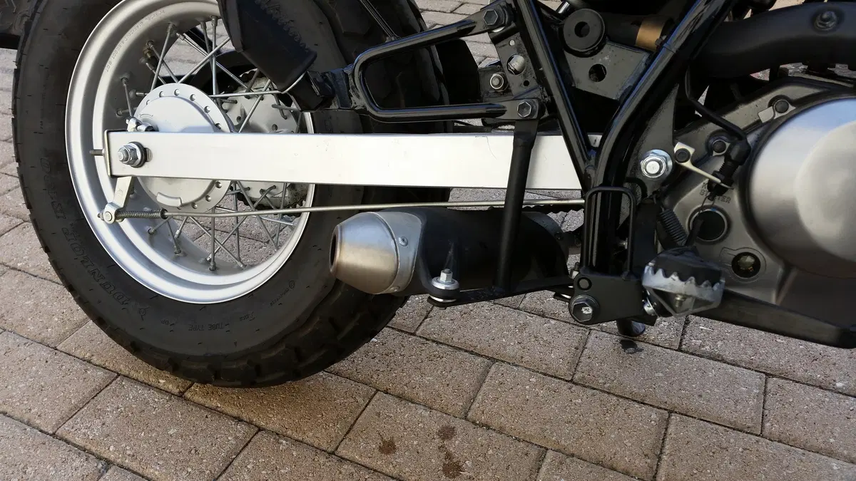Suzuki Van Van 125 Rebel (9)