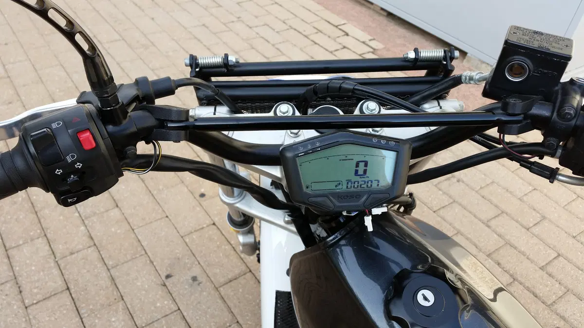 Suzuki Van Van 125 Rebel (14)