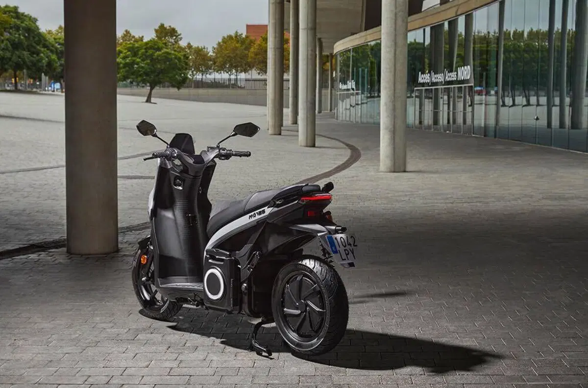 Seat Mò 125 Performance il nostro test [VIDEO e GALLERY] (5)