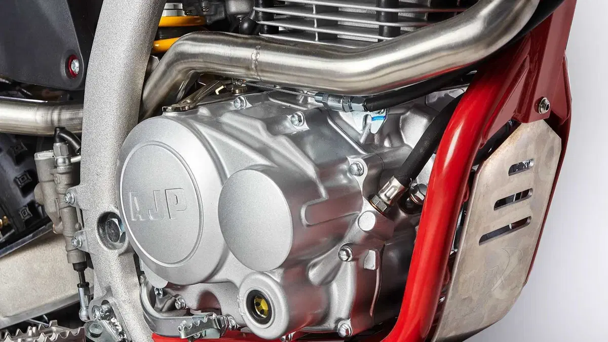 AJP SPR 240 SPR 240 Enduro (2023 - 26) (5)