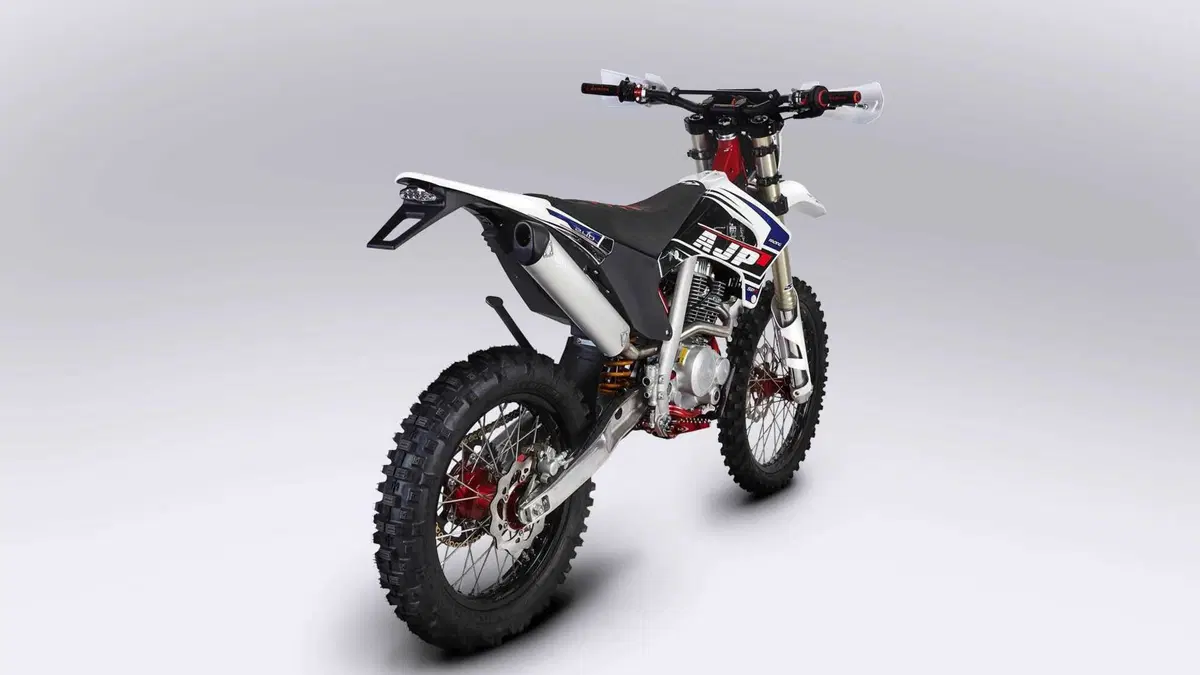 AJP SPR 240 SPR 240 Extreme Enduro (2023 - 26) (2)