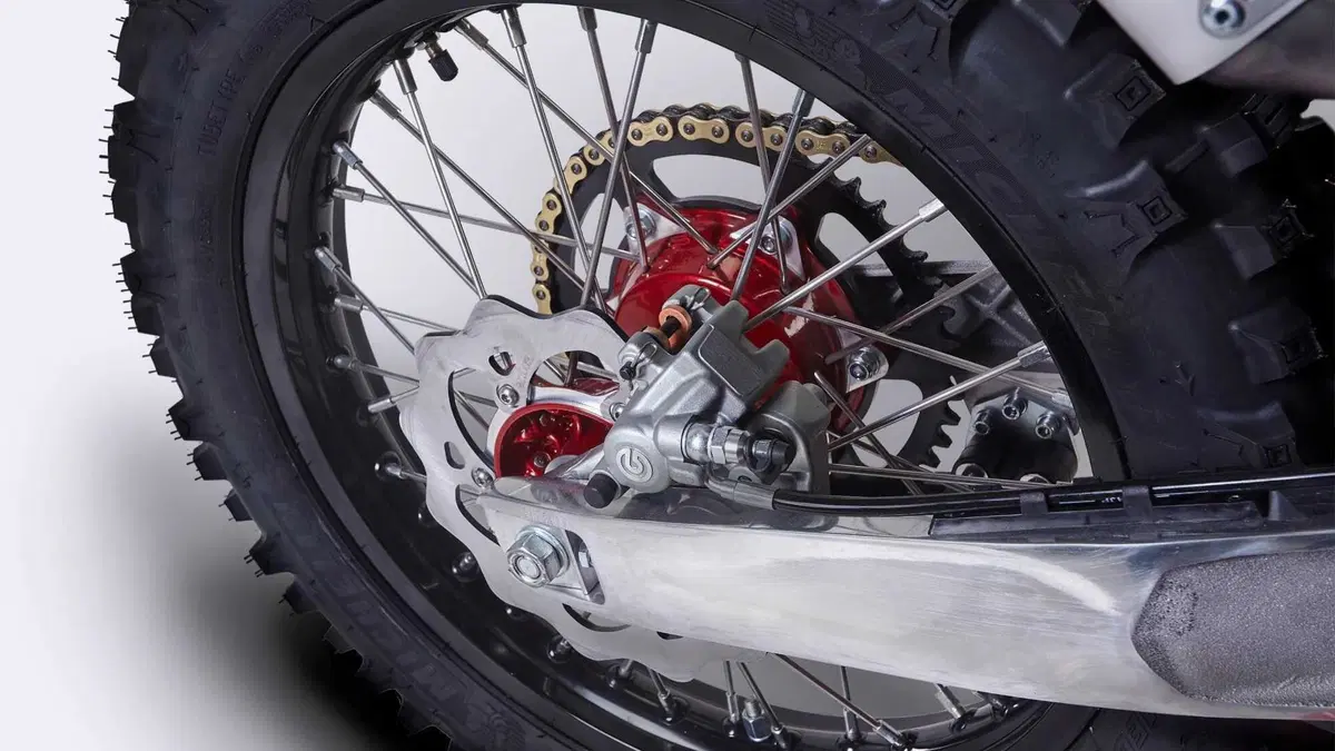 AJP SPR 240 SPR 240 Extreme Enduro (2023 - 26) (6)
