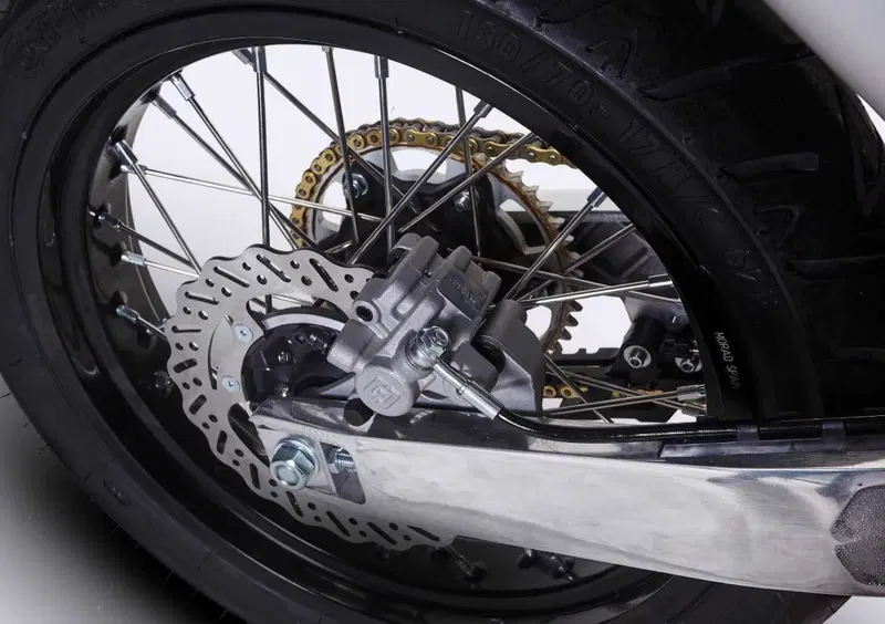 AJP SPR 250 SPR 250 Supermoto (2023 - 26) (5)