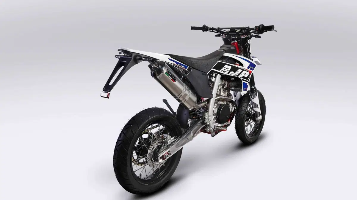 AJP SPR 250 SPR 250 Supermoto (2023 - 26) (2)