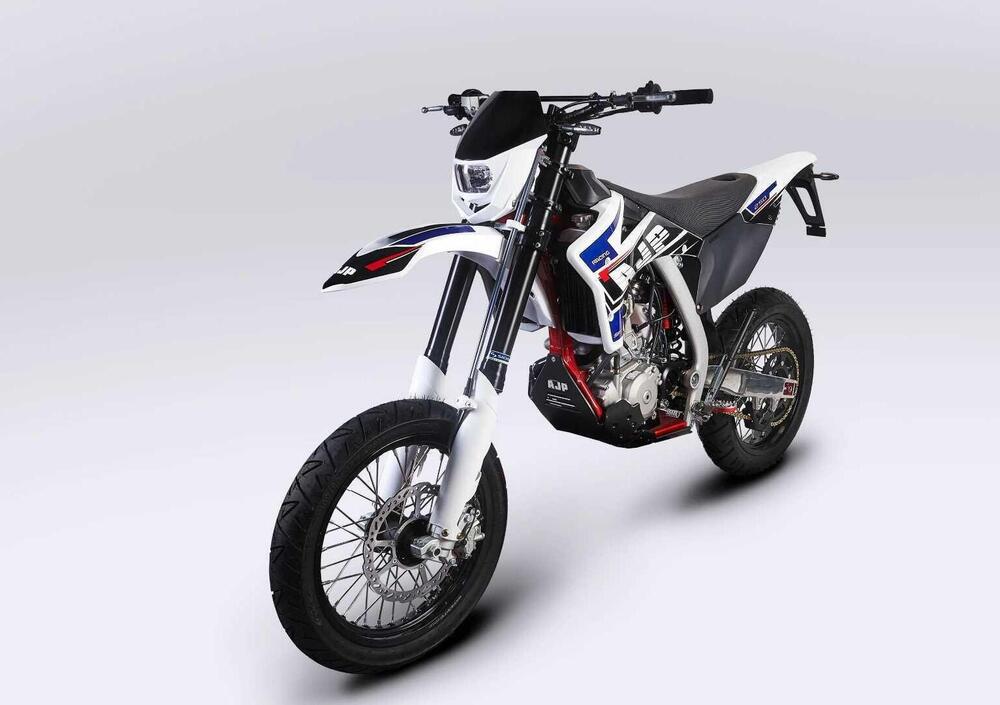 AJP SPR 250 Supermoto (2023 - 24)