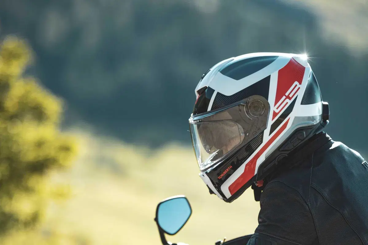 Schuberth al Motor Bike Expo con il C3 e la collezione 2023 (17)