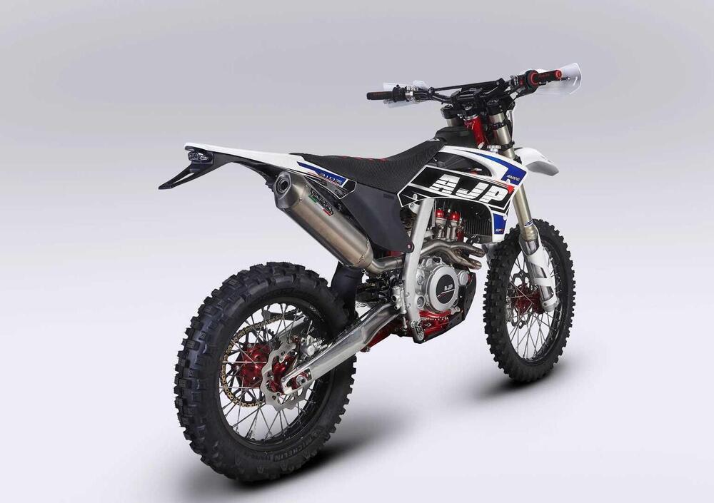 AJP SPR 310R Enduro (2023 - 24) (2)