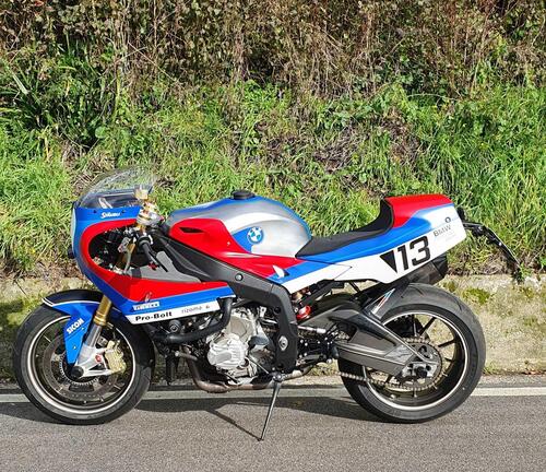 BMW S1000RR Special Endurance: retrò, ma non troppo