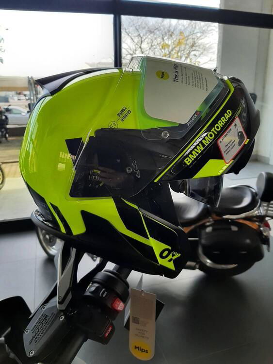 CASCO BMW SYS 7 CARBON EVO FLUOR (3)