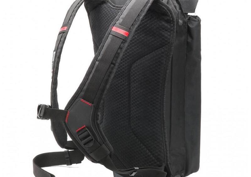 Vendo Airbag BackPack Oj Atmosfere Metropolitane a Roma codice