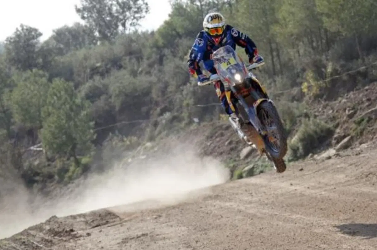 KTM pronta per la Dakar 2015 (2)