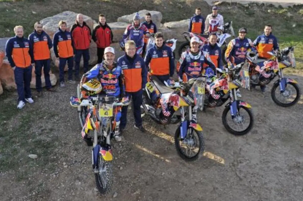 KTM pronta per la Dakar 2015 (4)