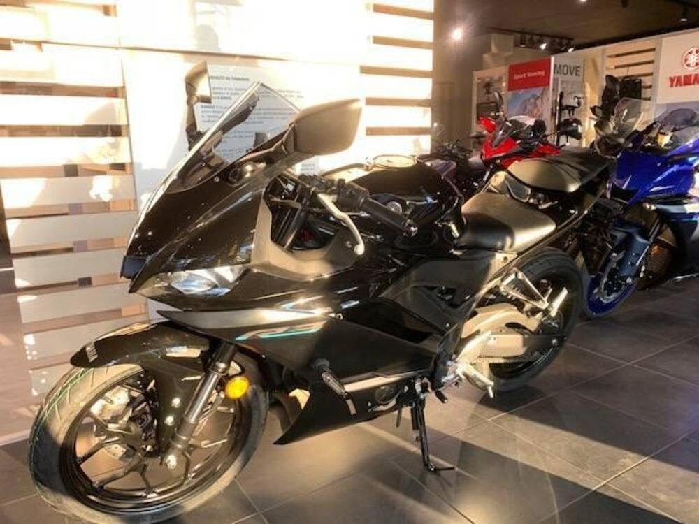 Yamaha YZF R3 (2021 - 24) (3)
