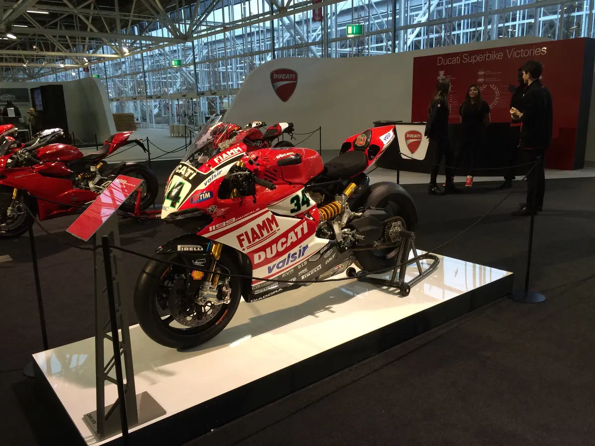 Le moto al Motor Show: Ducati Superbike e café racer special (2)