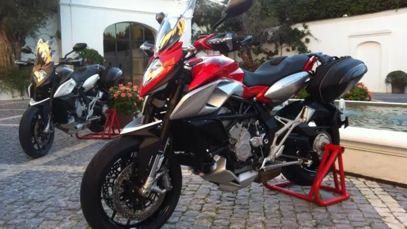 Giovanni Castiglioni, Presidente MV Agusta: "Stradale 800, nata per un utilizzo multiuso"