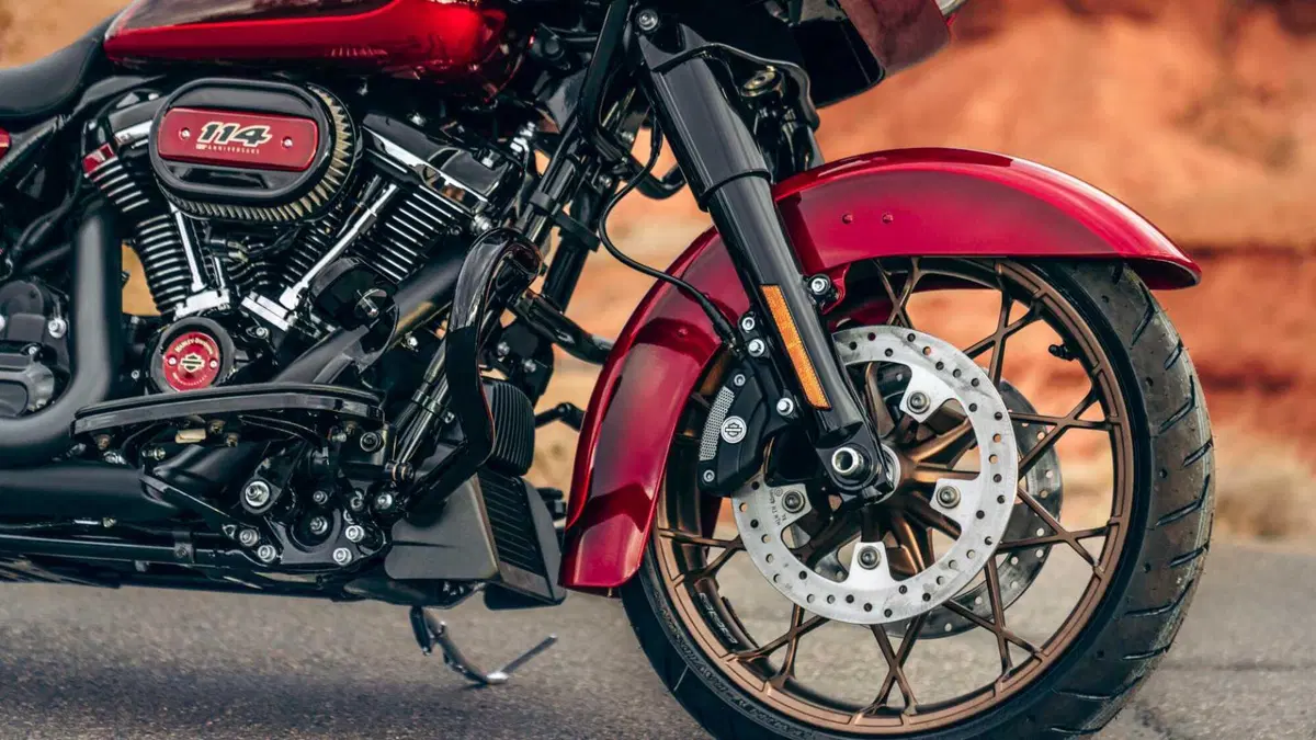 Harley-Davidson Touring Road Glide Special Anniversary (2023) (5)
