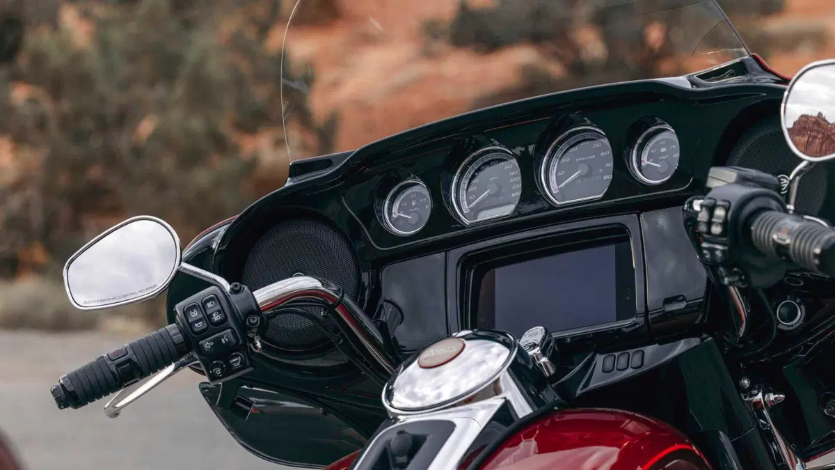 Harley-Davidson Touring Ultra Limited Anniversary (2023) (3)