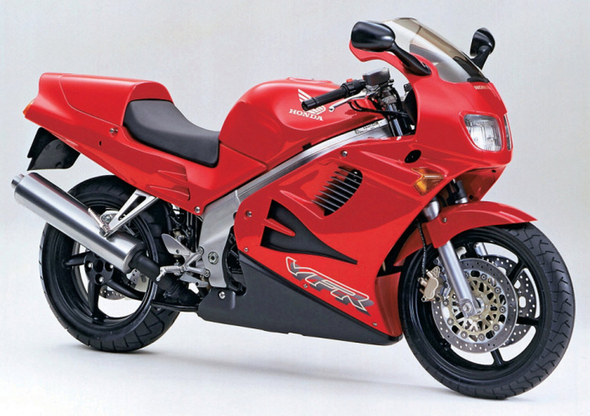 Recensioni Honda VFR 750 F (1994 - 97) - Moto.it