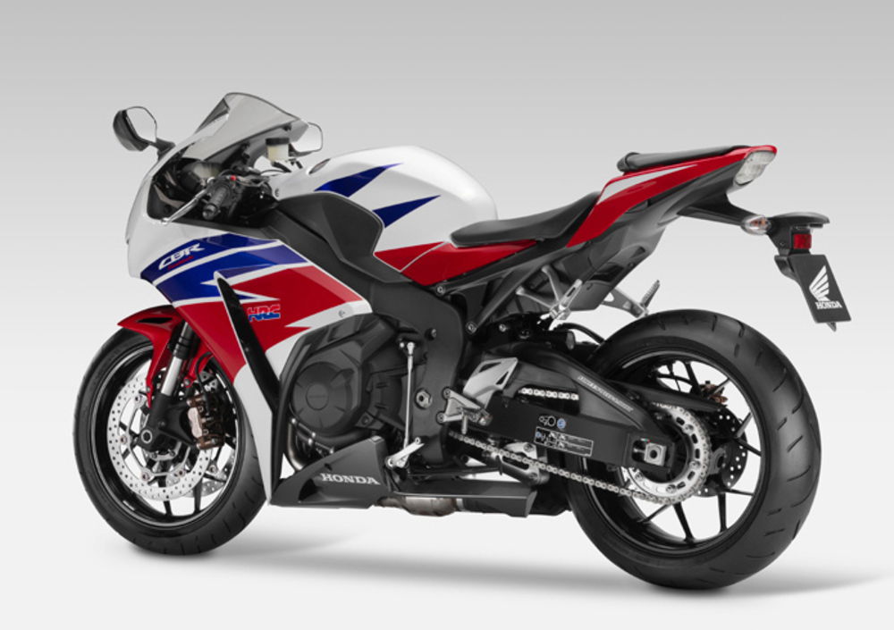 Honda CBR 1000 RR Fireblade (2012 - 16) (2)