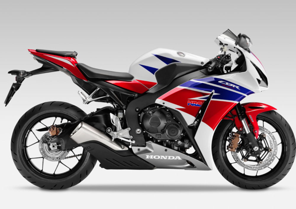 Honda CBR 1000 RR Fireblade (2012 - 16) (4)