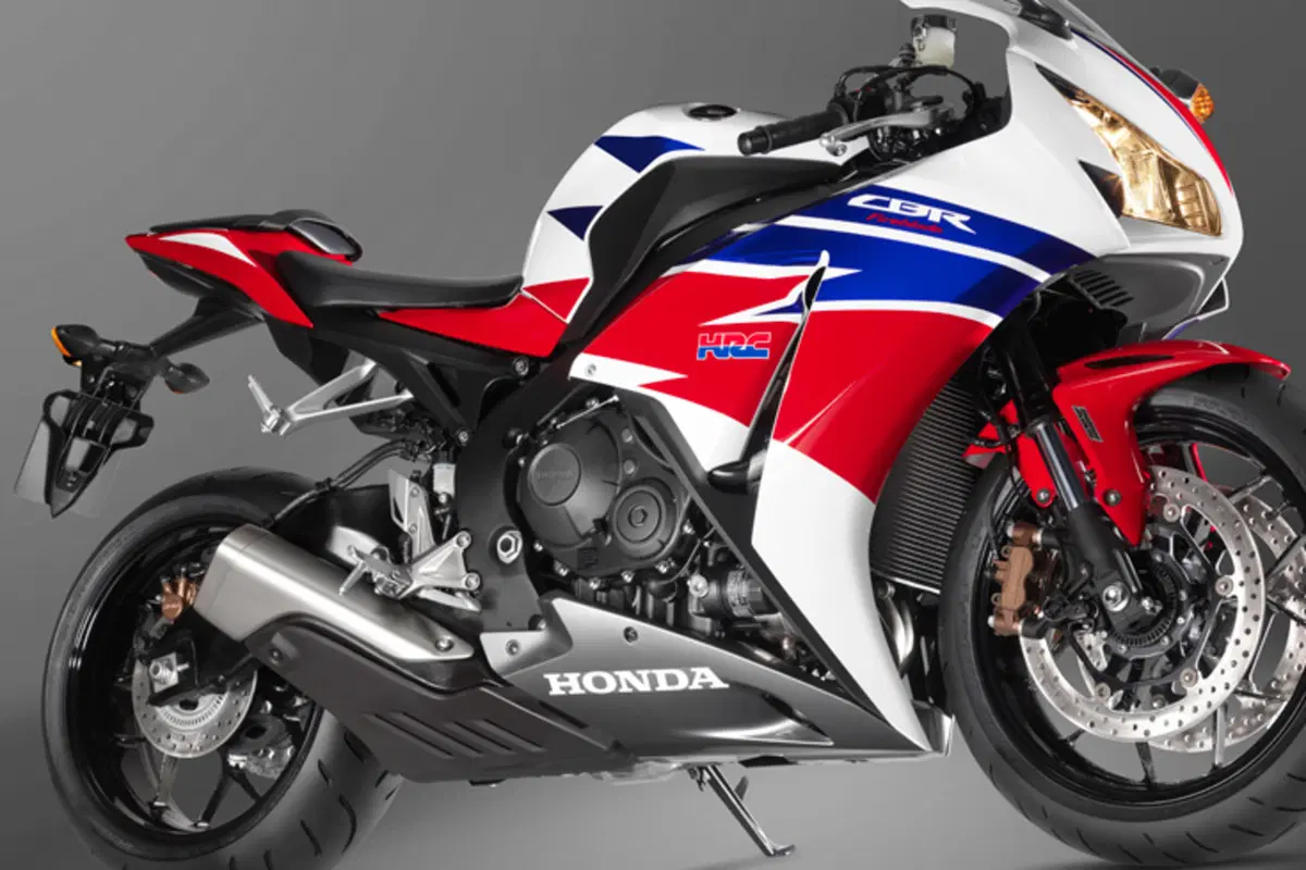 Honda CBR 1000 RR CBR 1000 RR Fireblade (2012 - 16) (7)
