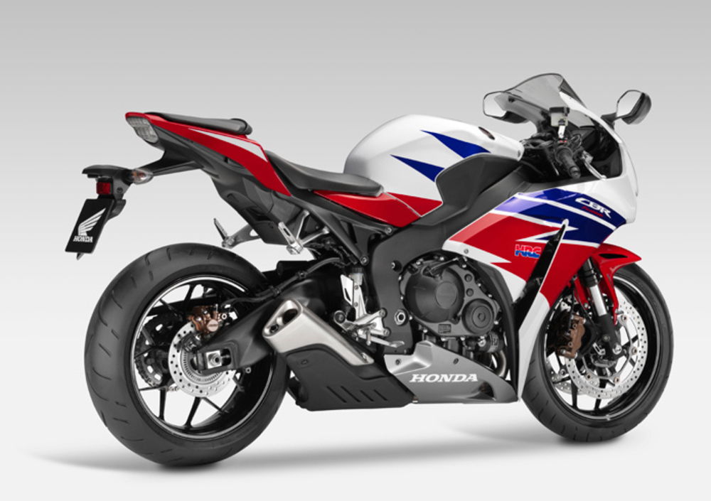 Honda CBR 1000 RR Fireblade (2012 - 16) (5)