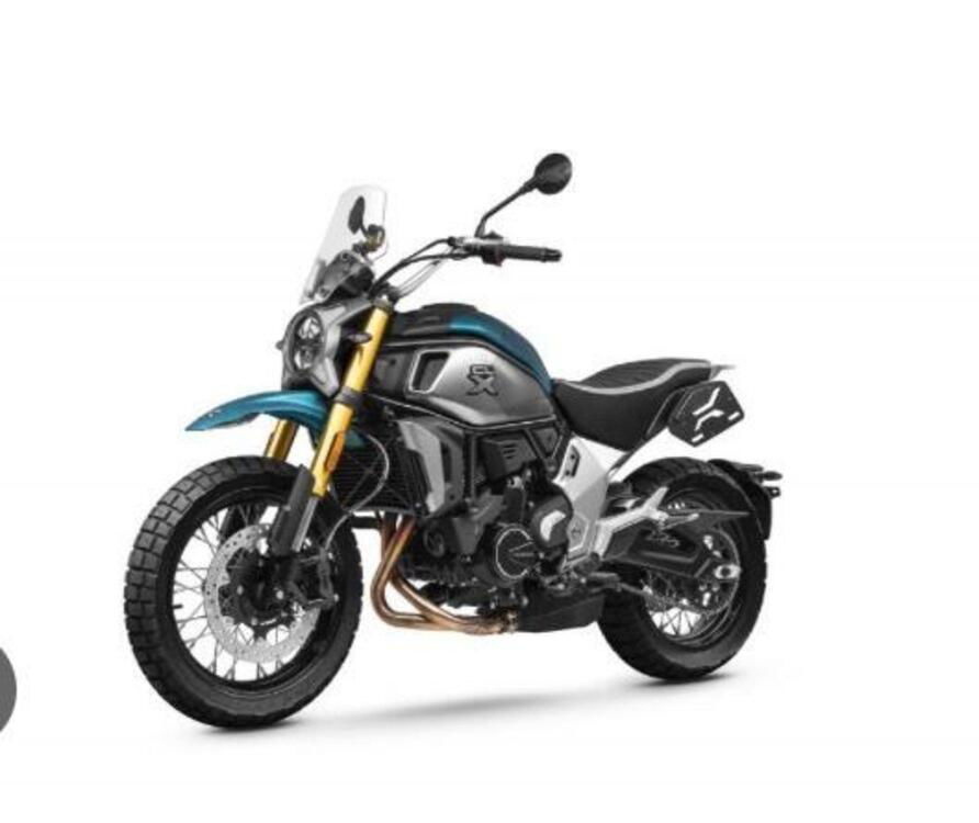 CFMOTO 700CL-X Adventure (2023 - 24)