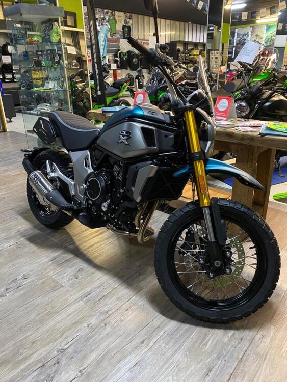 CFMOTO 700CL-X Adventure (2023 - 24)