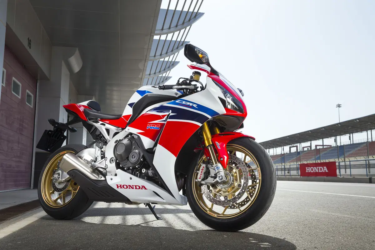 Honda CBR 1000 RR CBR 1000 RR Fireblade SP (2014 - 16) (2)