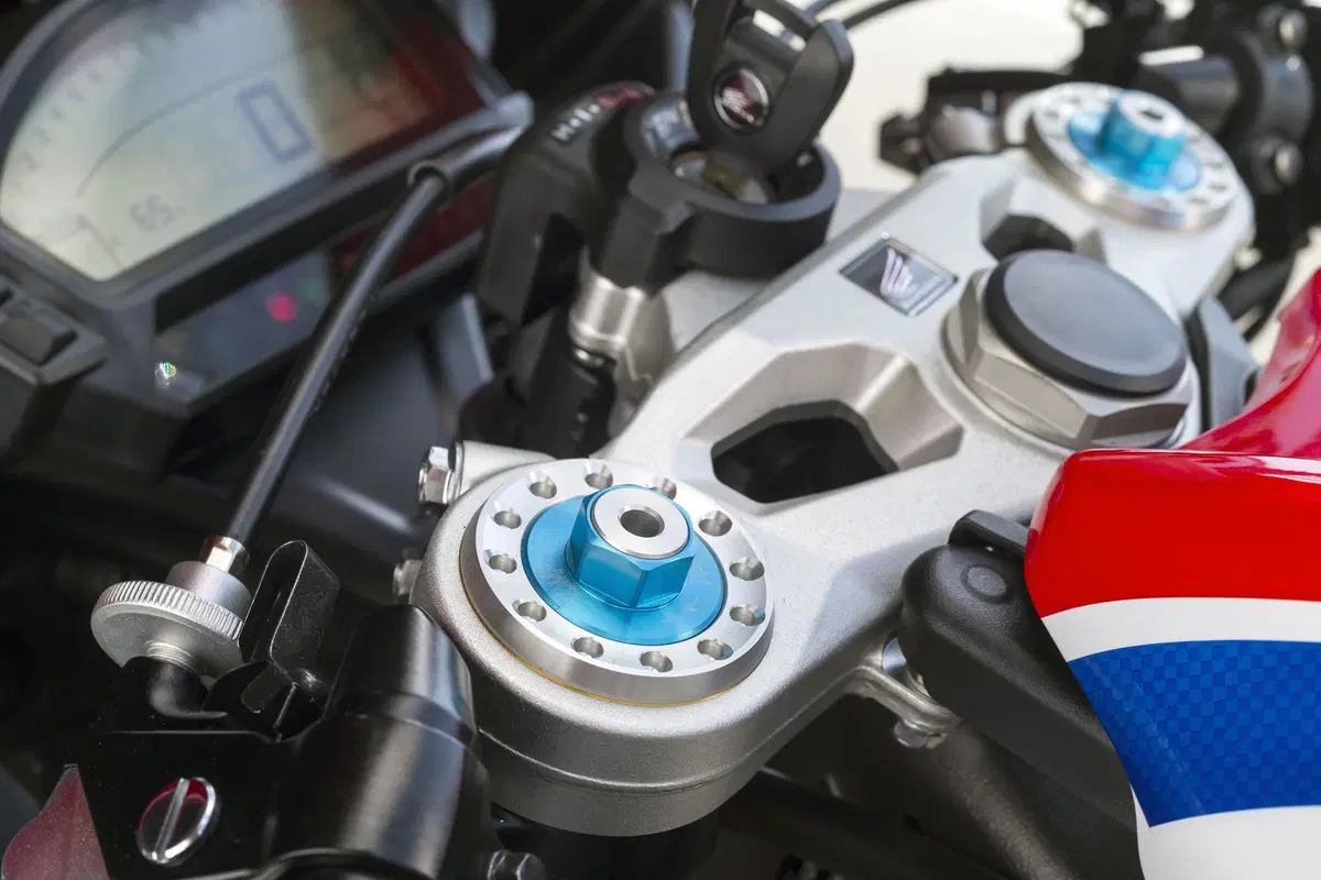 Honda CBR 1000 RR CBR 1000 RR Fireblade SP (2014 - 16) (17)