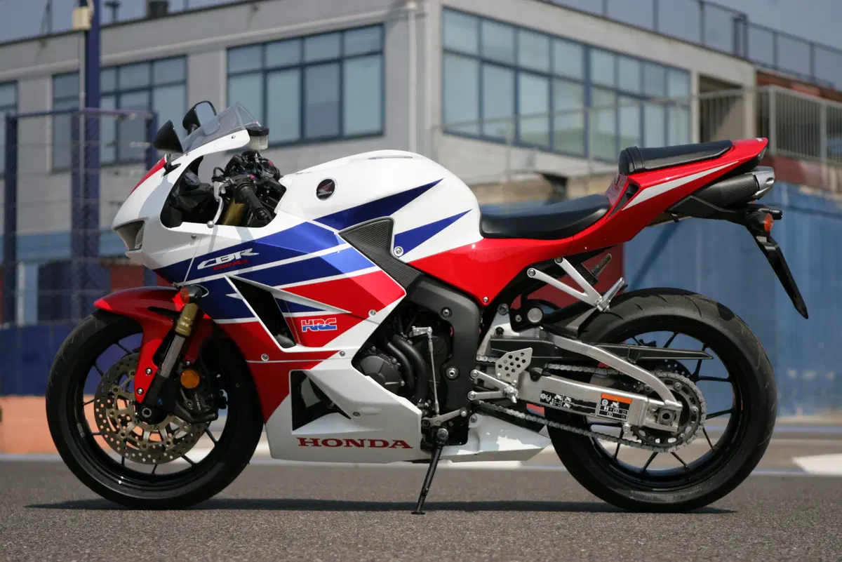 Honda CBR 600 RR CBR 600 RR ABS (2012 - 16) (8)
