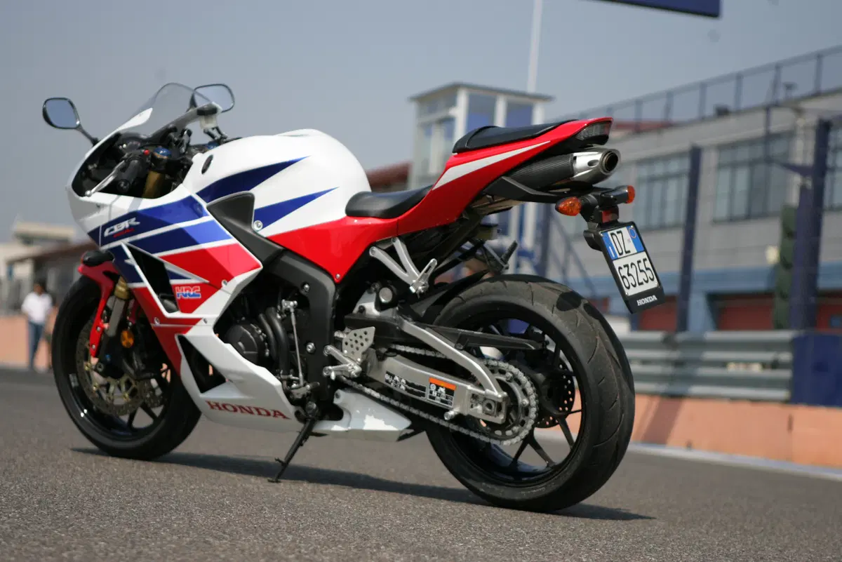 Honda CBR 600 RR CBR 600 RR ABS (2012 - 16) (12)
