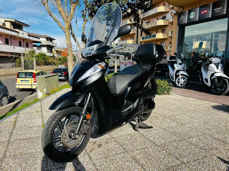 Honda SH 300 i ABS (2016 - 20) (5)