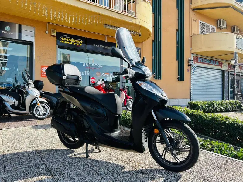 Honda SH 300 i ABS (2016 - 20) (7)