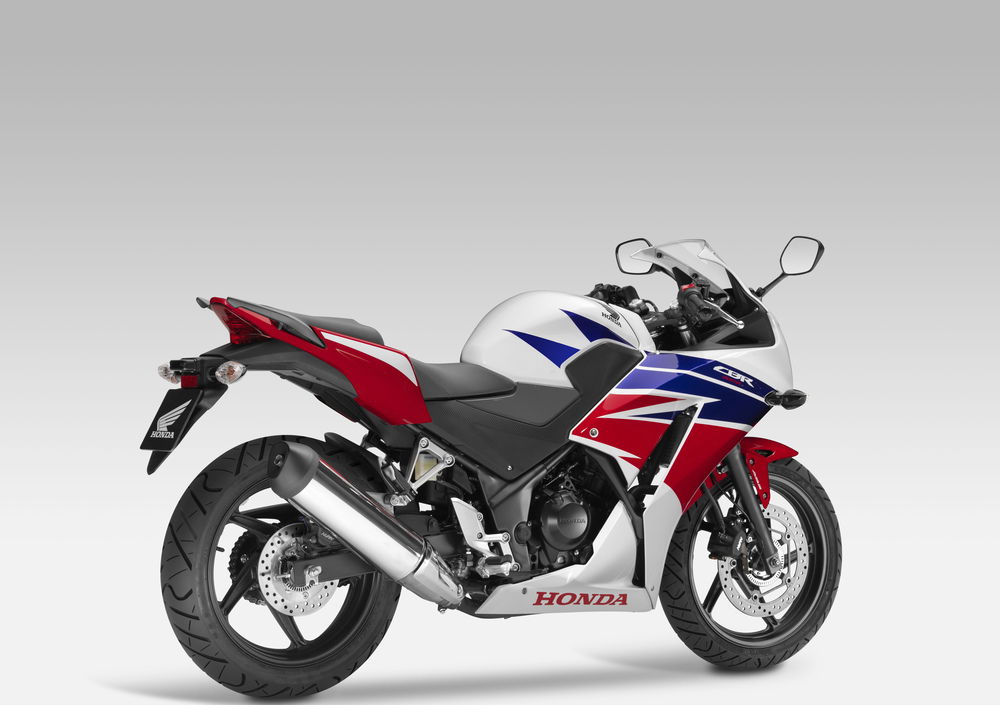 Honda CBR 300 R ABS (2014 - 17) (3)