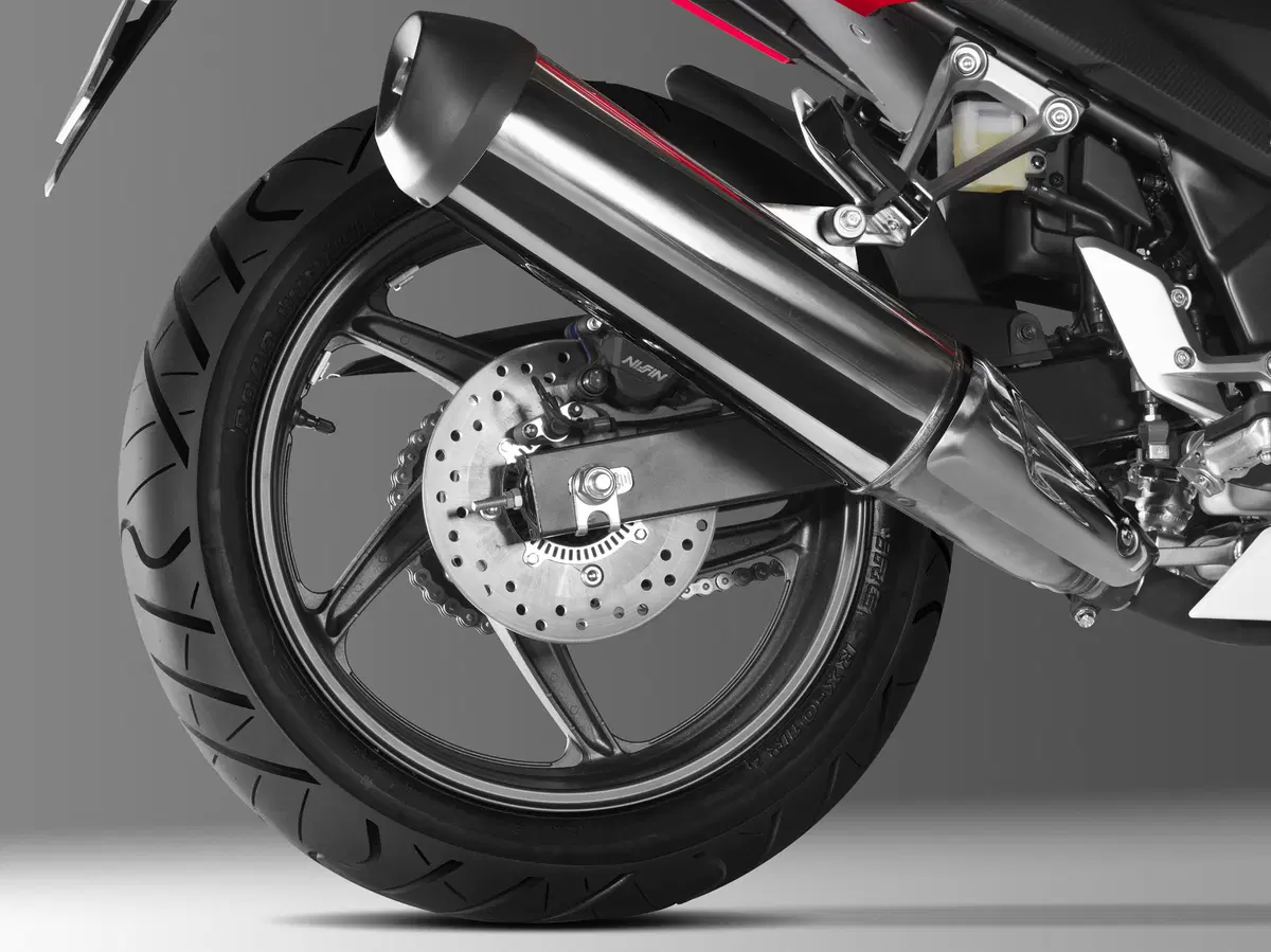 Honda CBR 300 R CBR 300 R ABS (2014 - 17) (6)