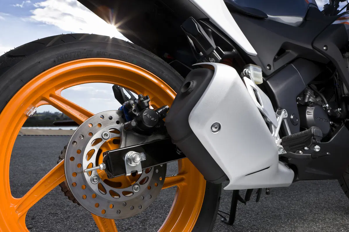 Honda CBR 125 R CBR 125 R (2007 - 17) (8)