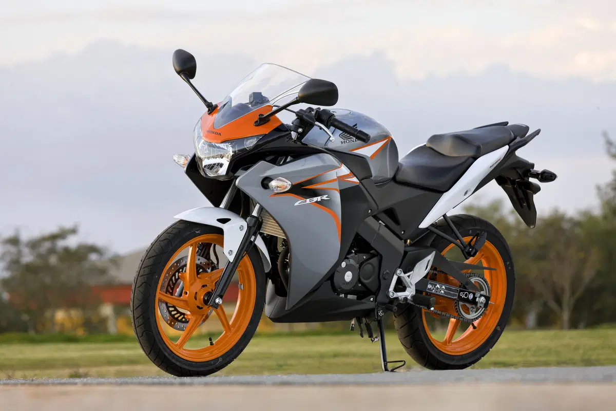 Honda CBR 125 R CBR 125 R (2007 - 17) (2)