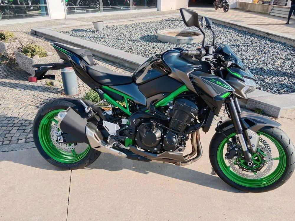 Kawasaki Z 900 (2021 - 24) (2)