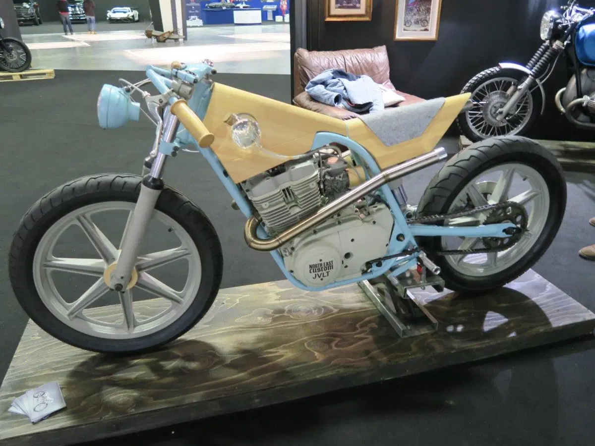 Le moto al Motor Show: Ducati Superbike e café racer special (22)