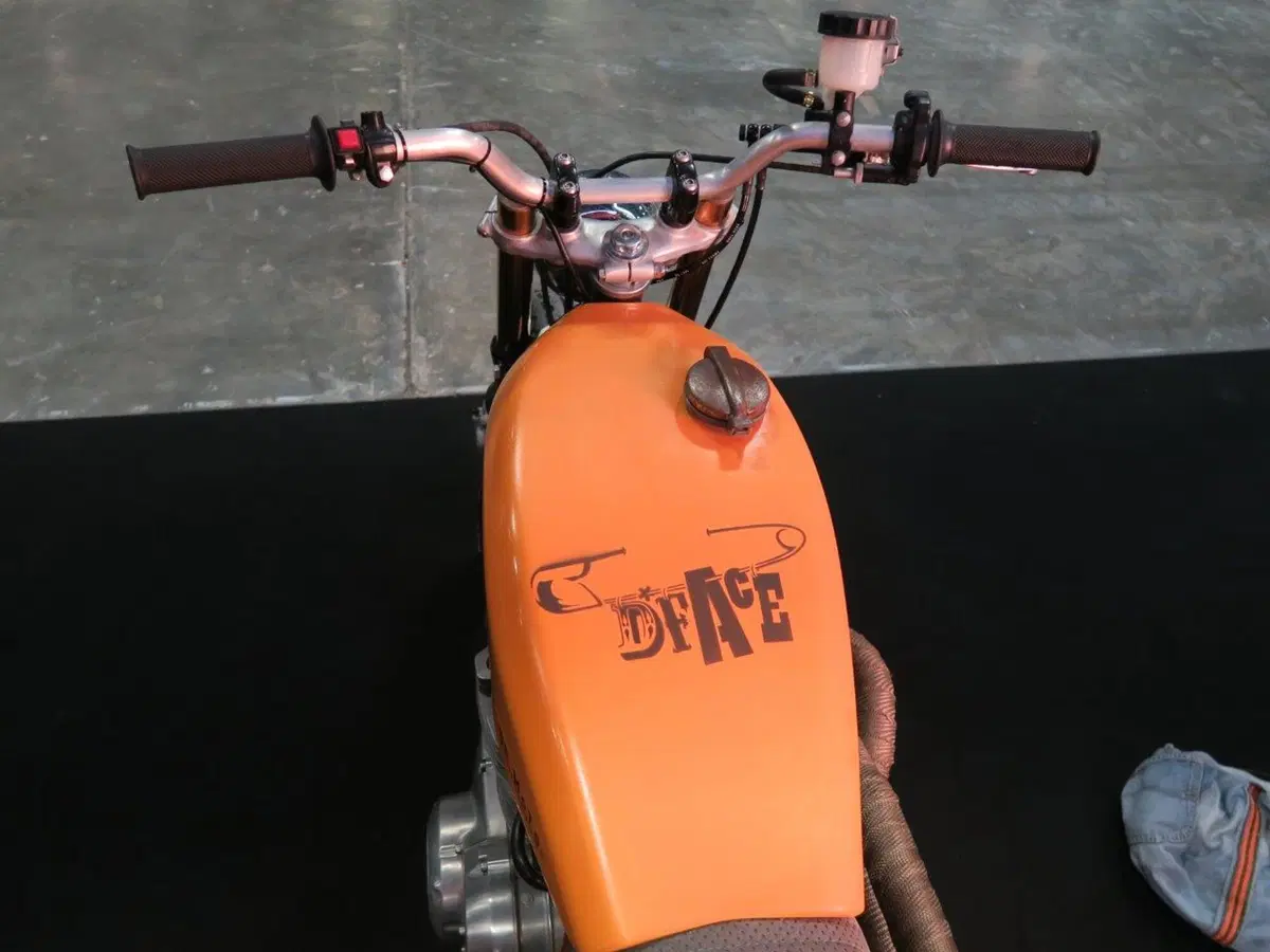 Le moto al Motor Show: Ducati Superbike e café racer special (32)