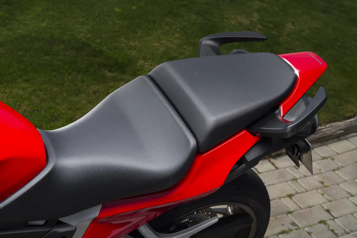 Honda VFR 800 VFR 800 F (2014 - 16) (10)