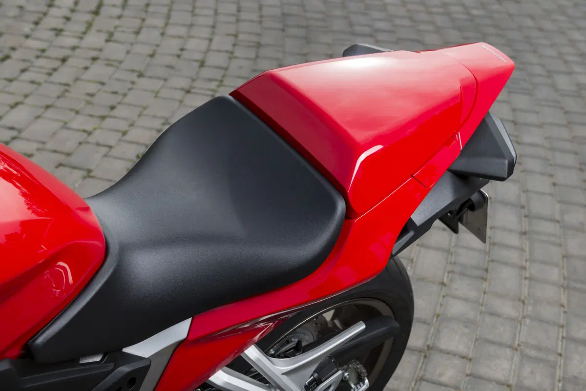 Honda VFR 800 VFR 800 F (2014 - 16) (19)