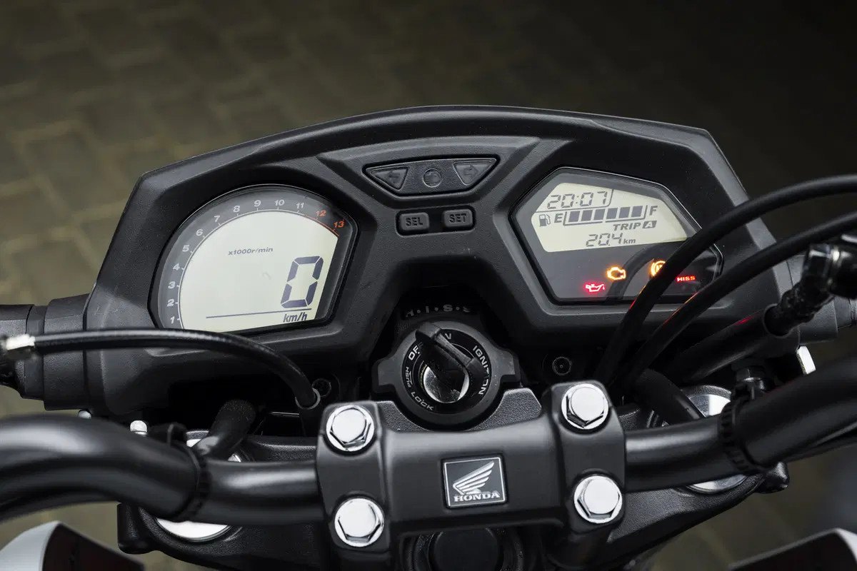 Honda CB 650 CB 650 F ABS (2014 - 17) (16)
