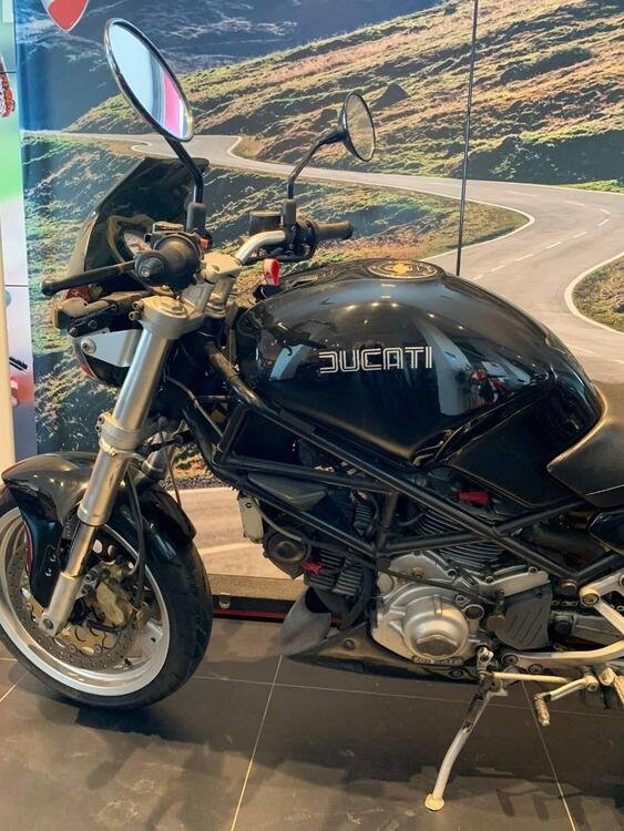 Ducati Monster 600 Dark (1998 - 01)